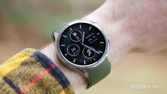 Большое обновление: OnePlus Watch 3 и Watch 2 получат Wear OS 6