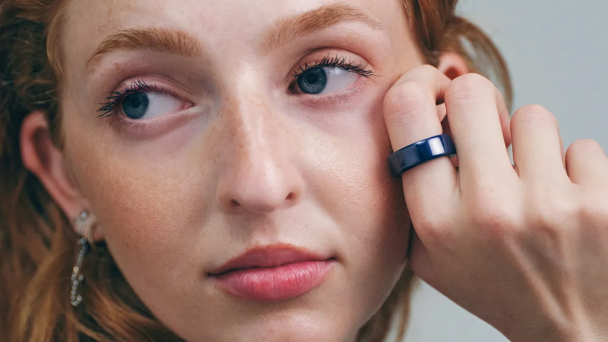 Oura Ring 4 Ceramic: смарт-кольцо не царапается