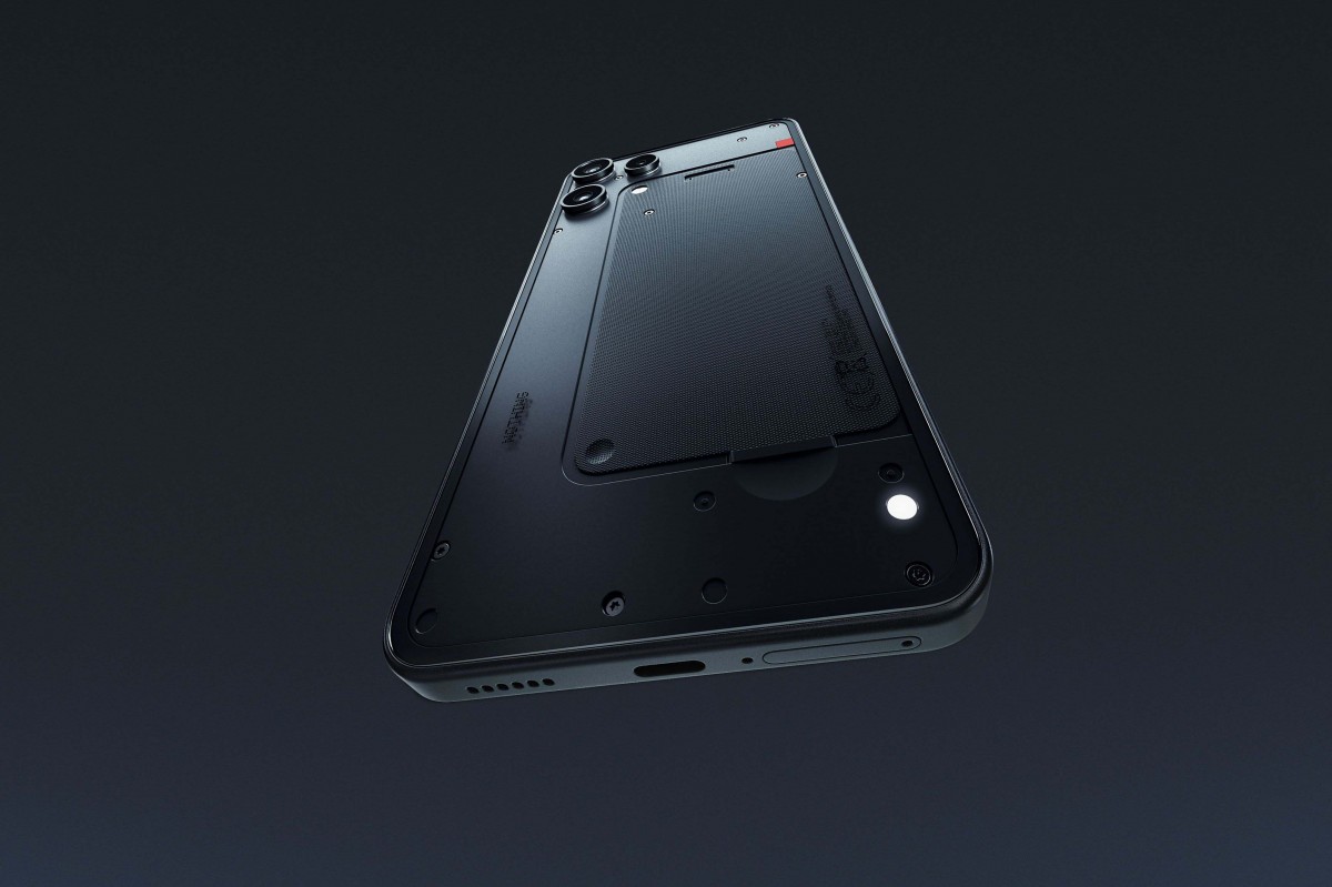 Это не апгрейд. Это вторжение Nothing в чужой ценовой диапазон картинка Phone (3a) Lite