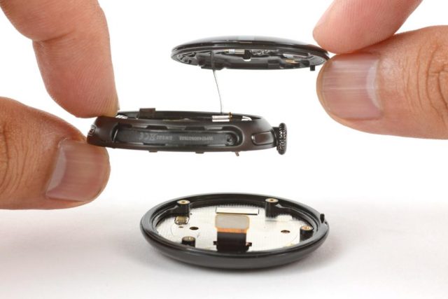 Революция в ремонте: как Pixel Watch 4 получили высший балл iFixit