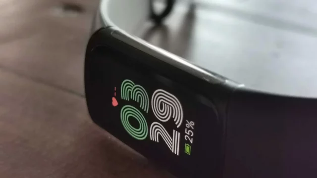 Похоронили зря: Google официально подтвердила, что браслеты Fitbit живы