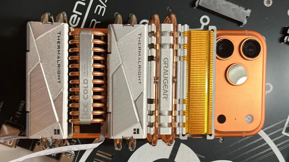 Потрясный апгрейд iPhone 17 Pro Max: кулеры на максимум