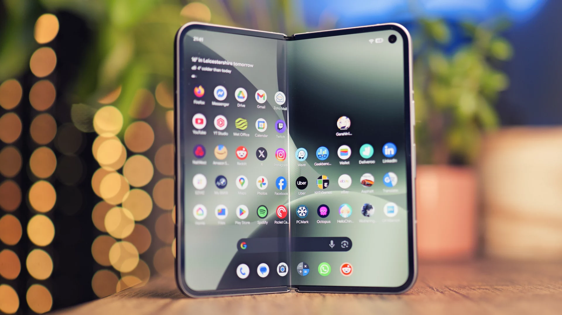 503152Позор Google: Pixel 10 Pro Fold сломался по старому шву и взорвался на тесте