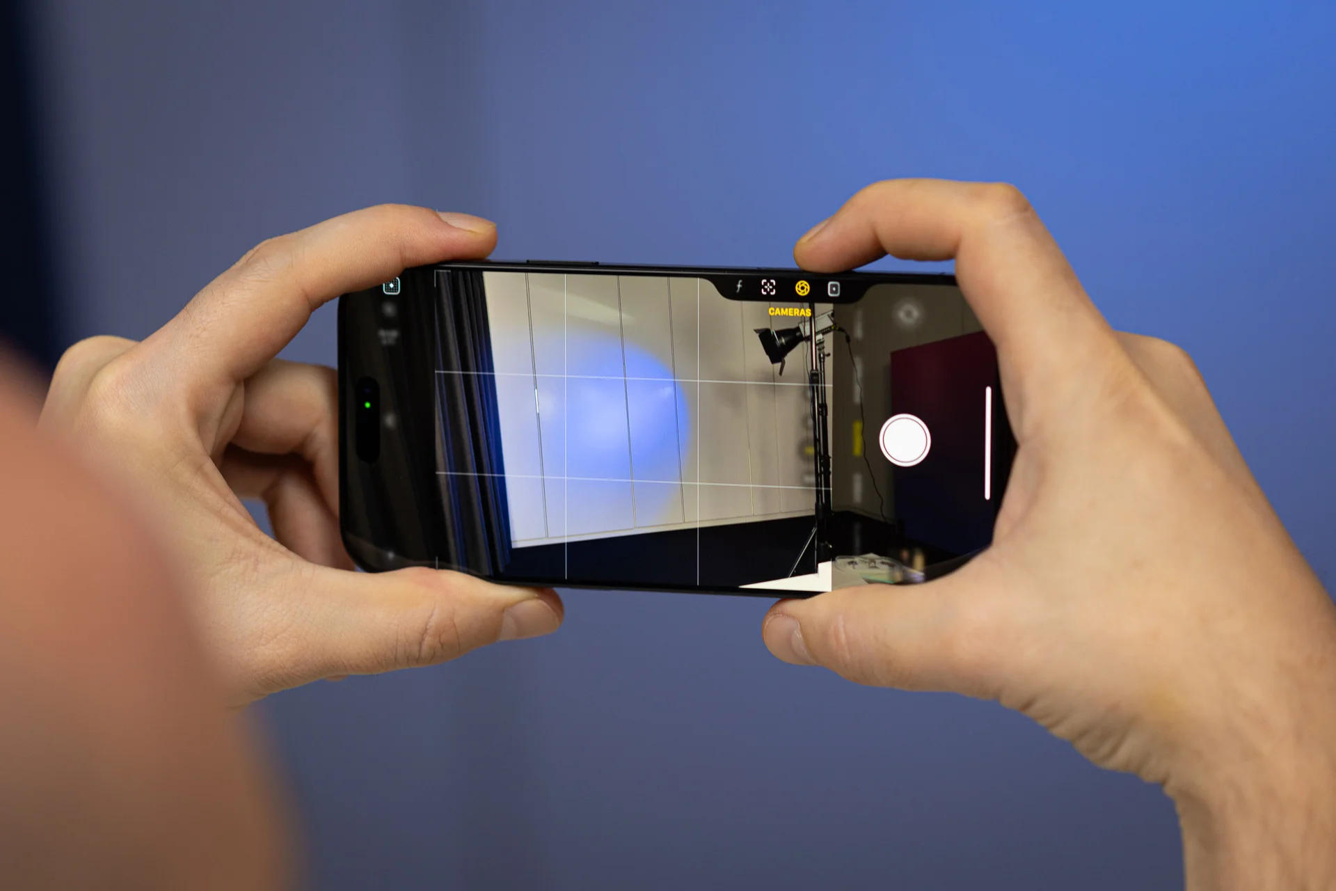 Прощайте, случайные фото: iOS 26.1 наконец-то решит самую раздражающую проблему камеры iPhone