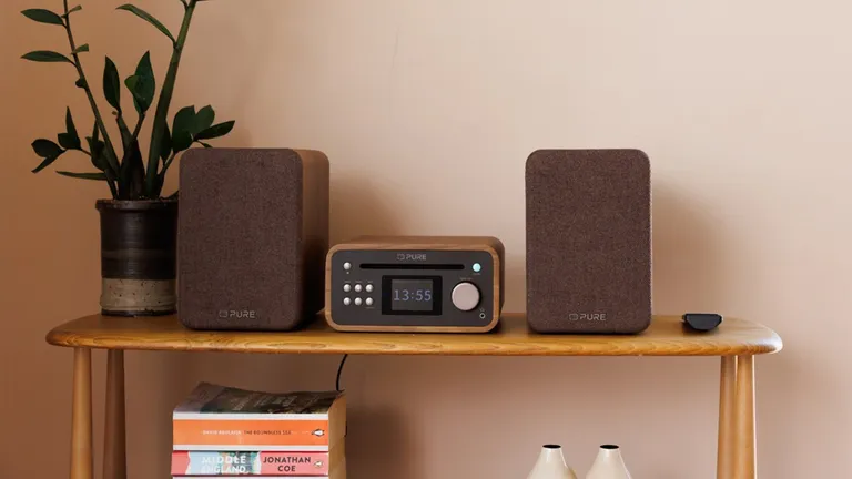 Плеерам конец? Pure возвращает нас в золотую эру CD с тремя новинками картинка Pure Classic