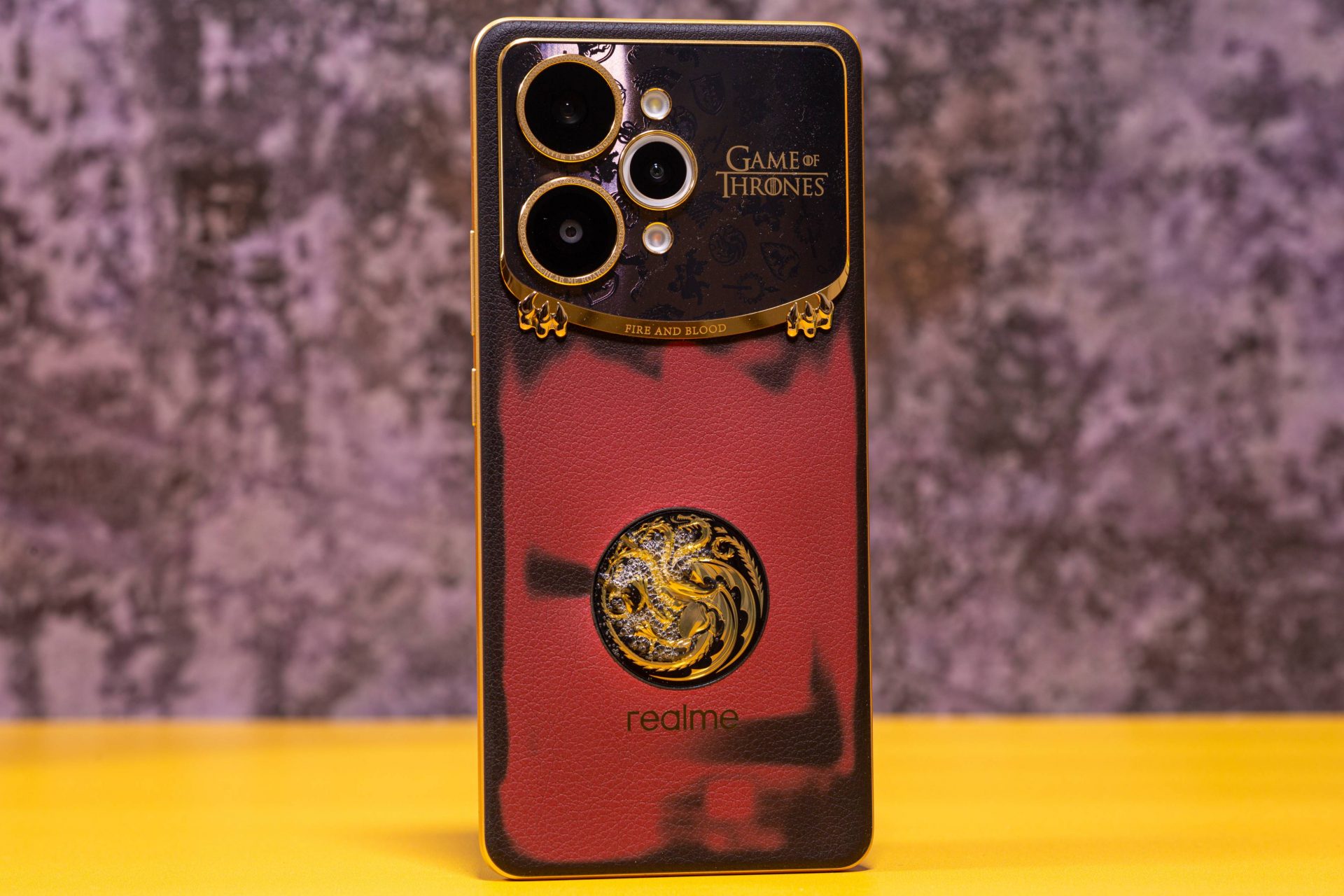 Realme 15 Pro Game of Thrones Edition: смартфон, достойный Железного трона