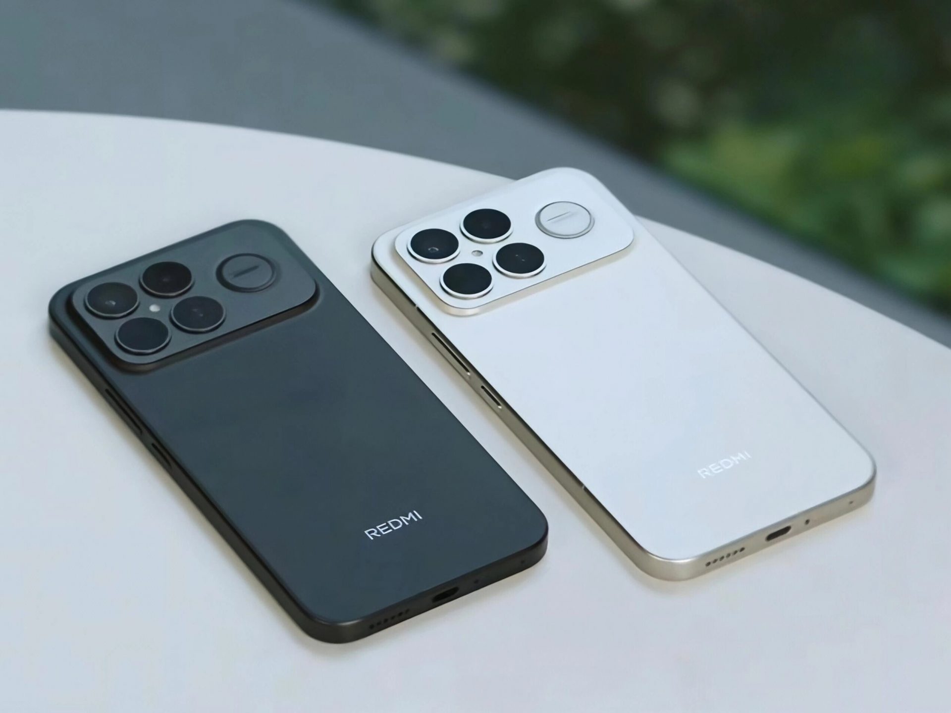 Redmi сходит с ума? Представлен джинсовый флагман с динамиком Bose на задней панели картинка Redmi сходит с ума? Представлен джинсовый флагман с динамиком Bose на задней панели