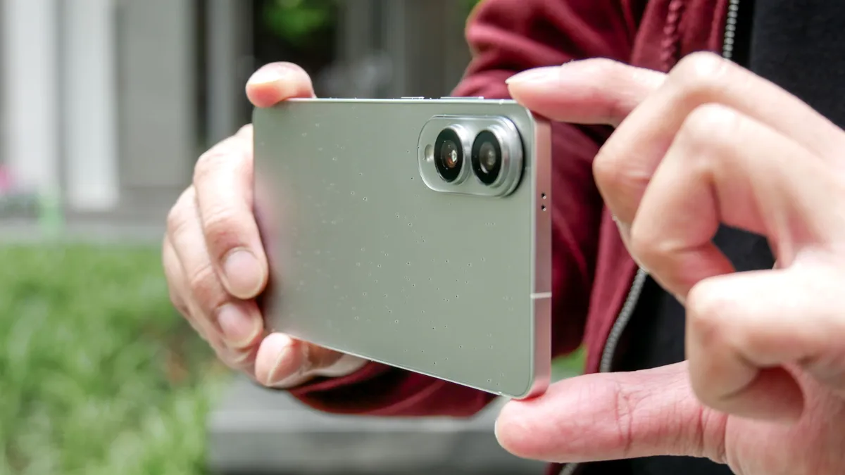 Призрачный флагман: почему Samsung похоронила Galaxy S26 Edge картинка Galaxy S26 Edge