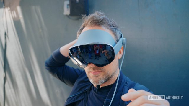 Samsung бросает вызов Apple названа дата презентации конкурента Vision Pro