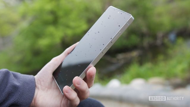 Селфи-революция: рассекречены детали камеры Samsung Galaxy S26