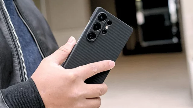 Samsung подсмотрела у Apple Galaxy S26 Ultra получит MagSafe (2) Samsung подсмотрела у Apple: Galaxy S26 Ultra получит MagSafe