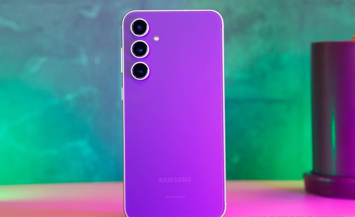 489521Samsung раздает обновление One UI 8: Galaxy S23, A34 и A54 уже на апгрейде