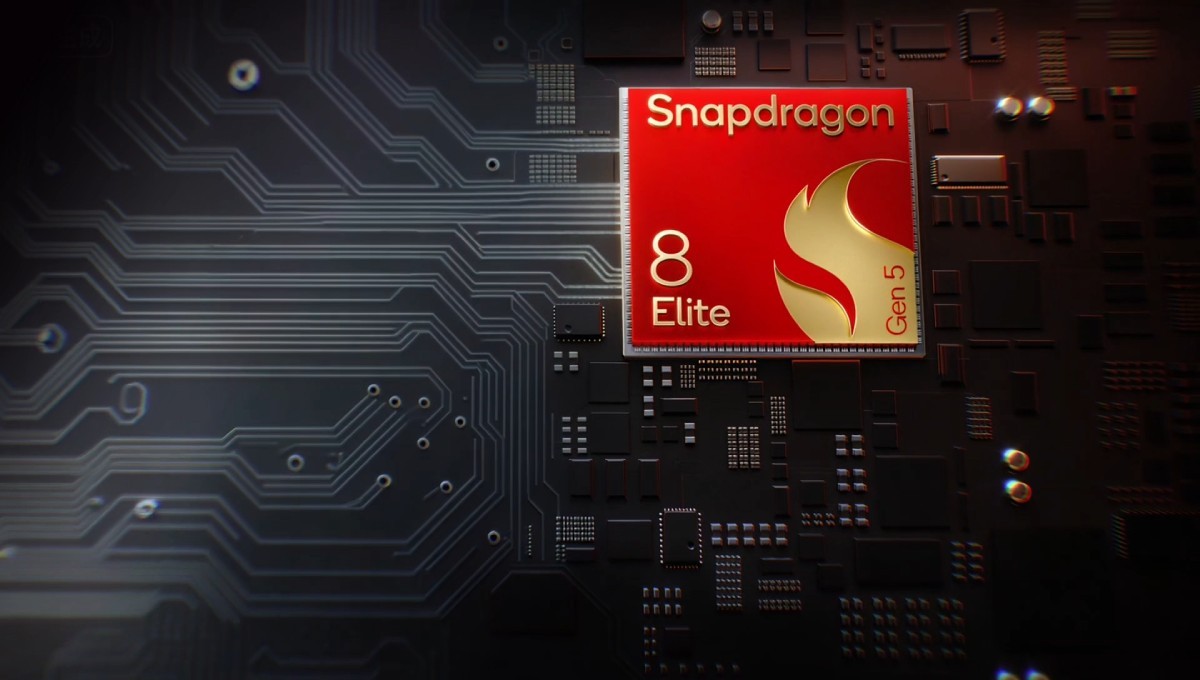 Realme GT8 Pro шокирует бенчмарками — флагман или середнячок? картинка Смартфон Realme GT8 Pro: лидер с оговоркам