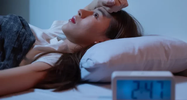 Сон и табак: почему никотин разрушает ваш ночной отдых