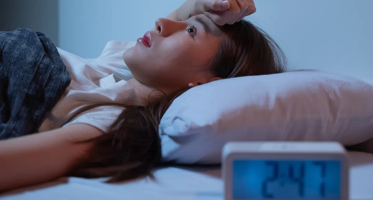 493074Курение ворует ваш сон: почему сигареты мешают заснуть