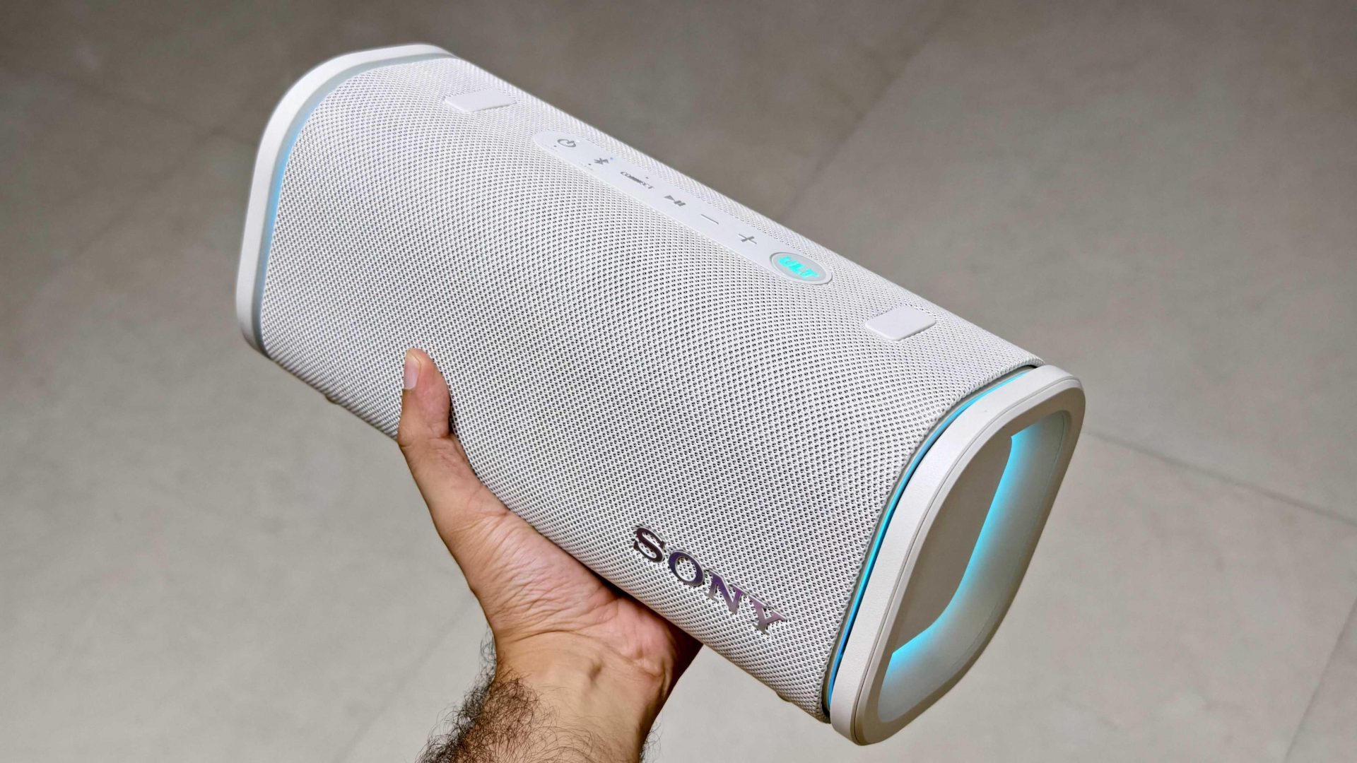 Sony против хлама: как я наконец-то нашел одну колонку на все случаи жизни