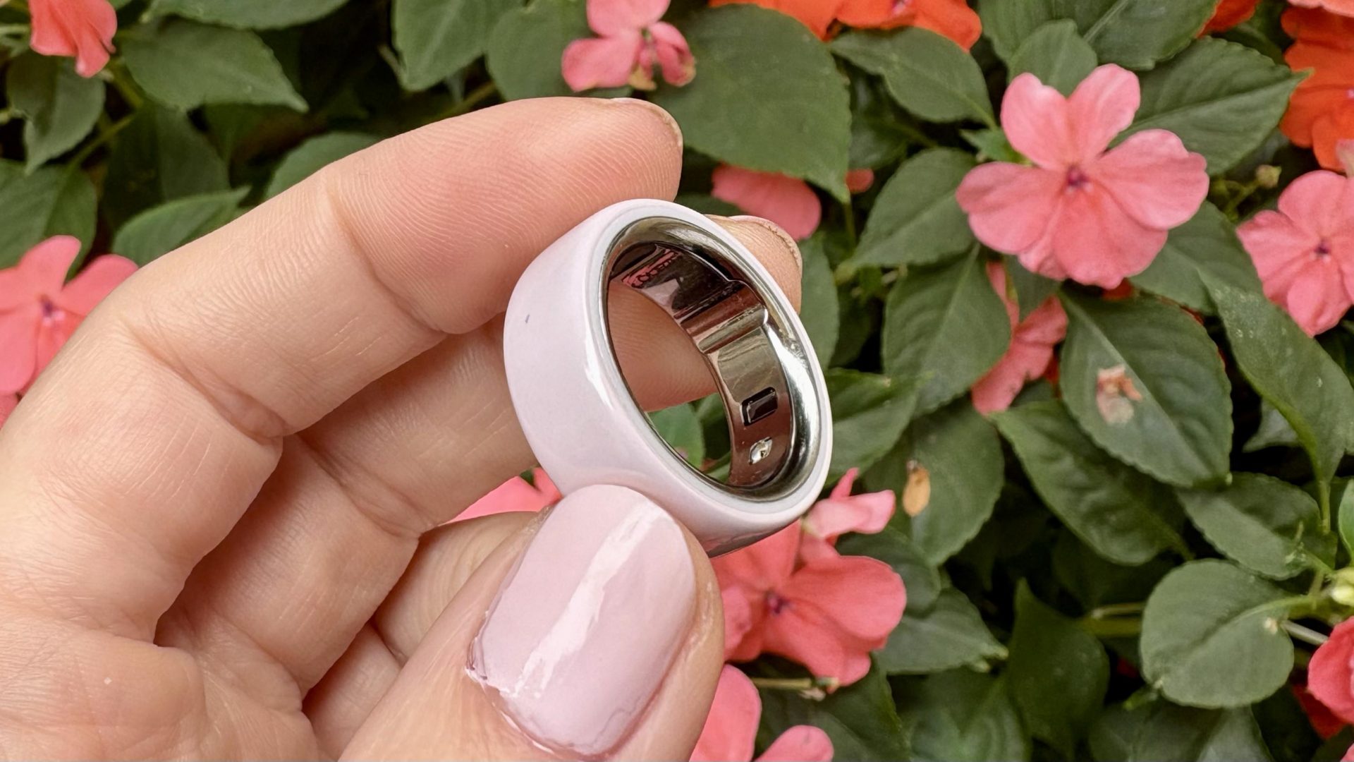 У Apple Watch появился серьезный конкурент: Oura Ring научится выявлять гипертонию