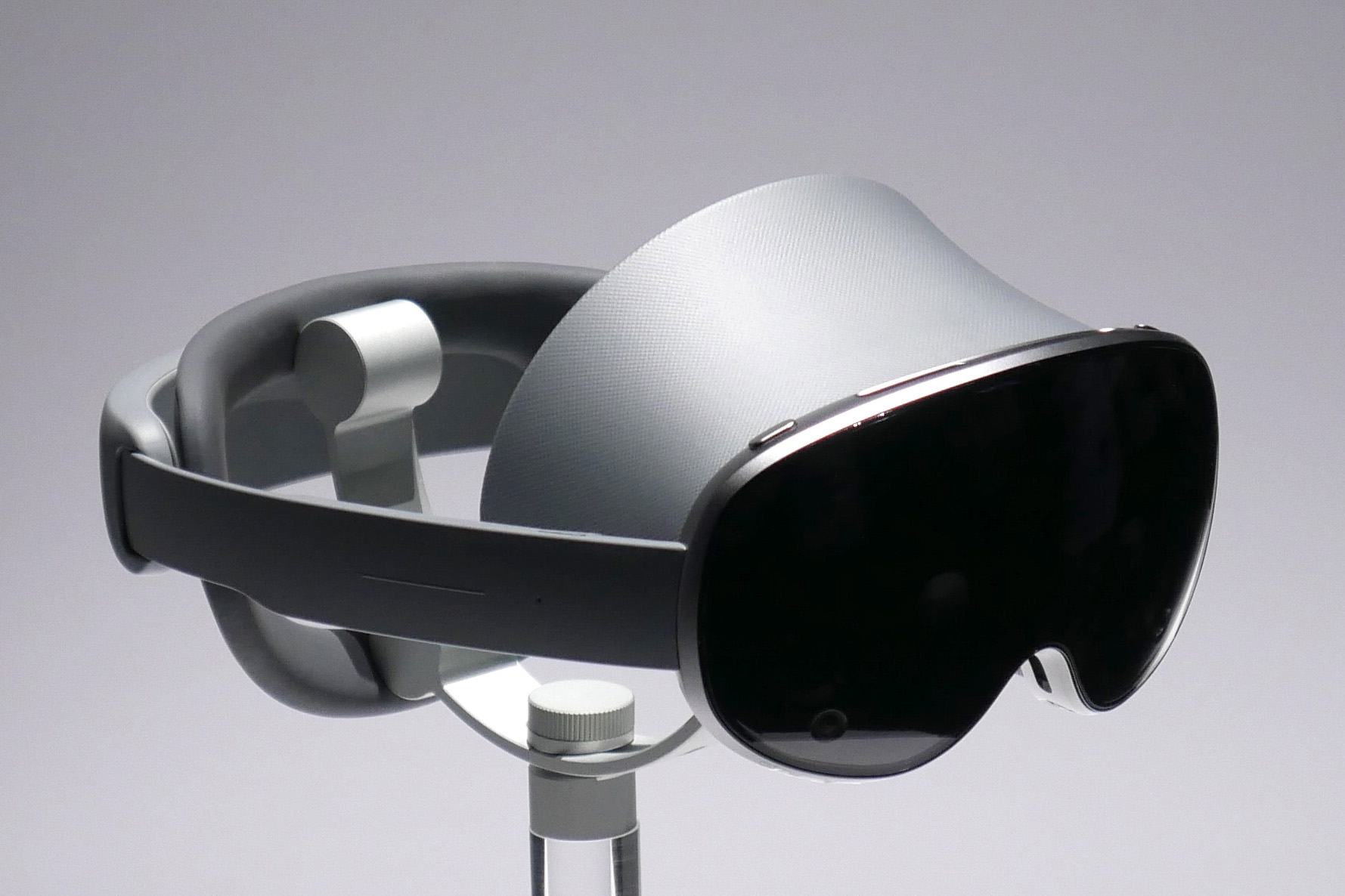 Убийца Vision Pro? Samsung назвала официальную дату выхода XR-гарнитуры Project Moohan