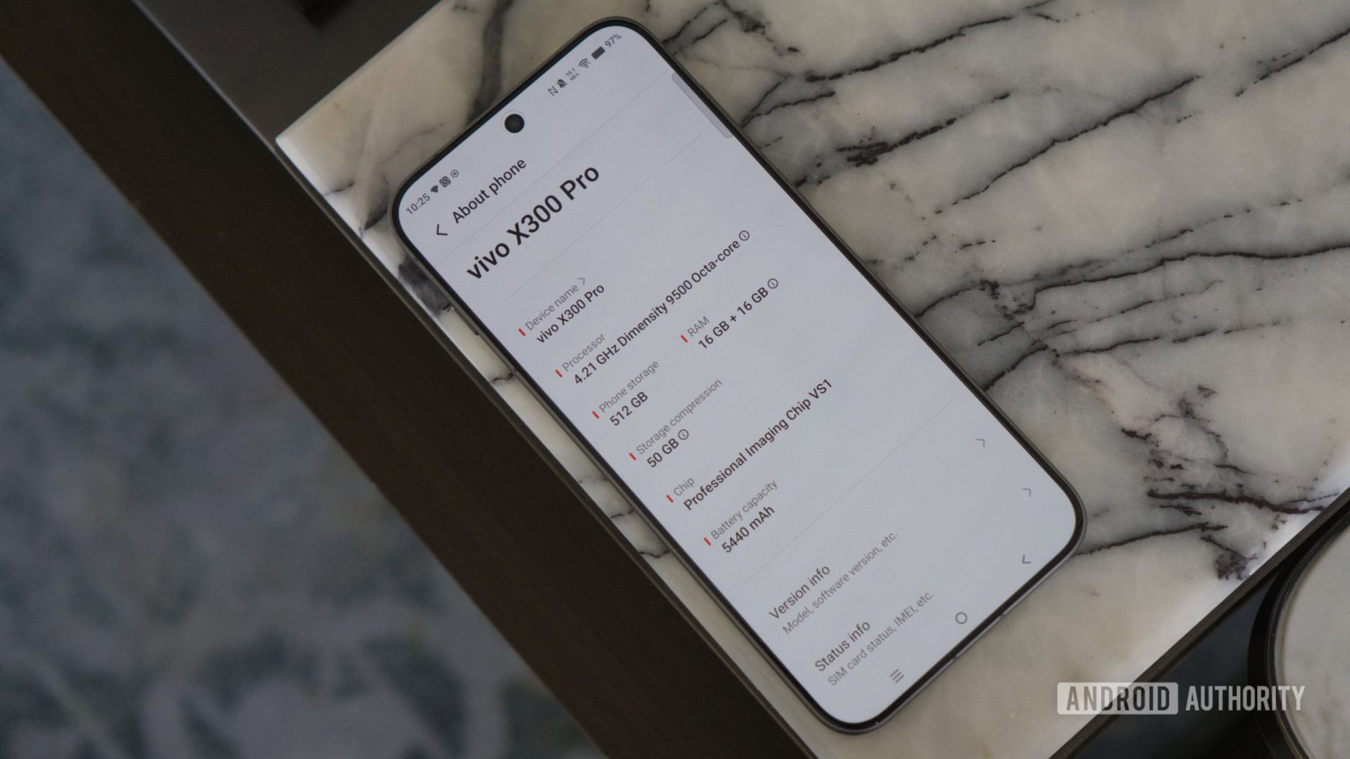 Только из коробки: живые впечатления от Vivo X300 Pro