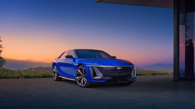 Война с водителями GM полностью откажется от Apple CarPlay и Android Auto (2) Война с водителями: GM полностью откажется от Apple CarPlay и Android Auto