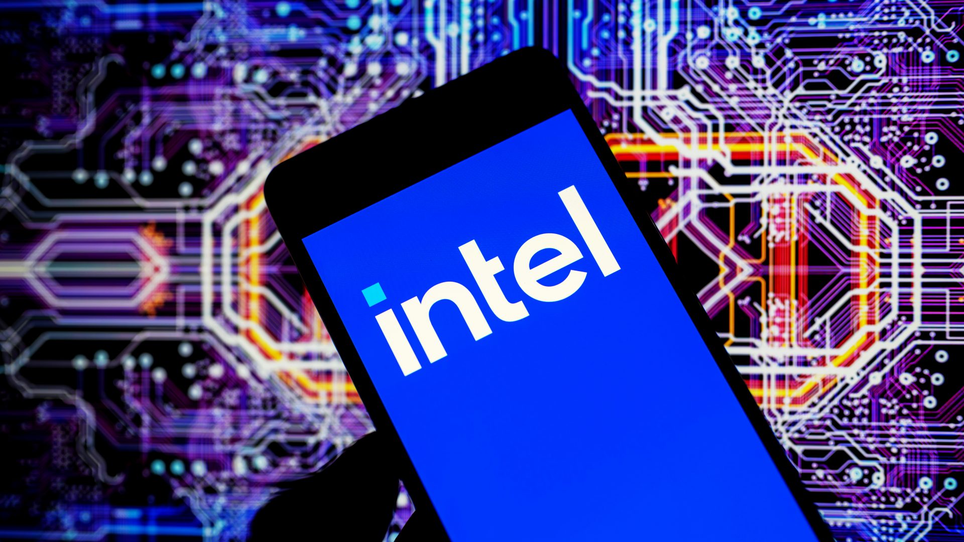 488269Громкая сделка: почему Intel может стать партнером Apple