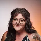 Бет Никколс