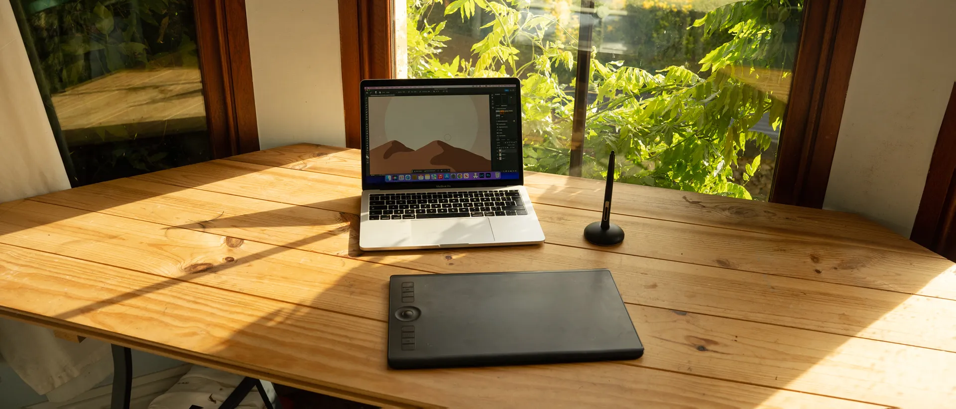 Обзор Wacom Intuos Pro Medium картинка Wacom Intuos Pro Medium