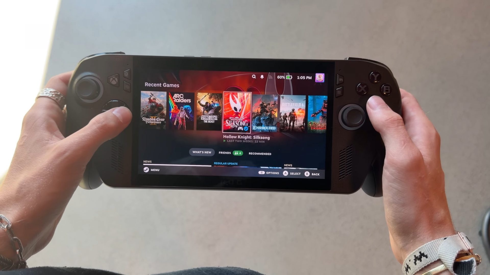 Windows — тормоз для ROG Ally: энтузиасты разогнали консоль на 32% с помощью Linux