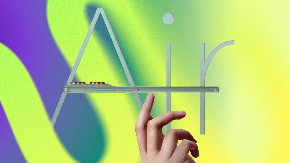 504364Motorola присоединяется к гонке анорексичных смартфонов. X70 Air — новый претендент на звание «самого хрупкого»