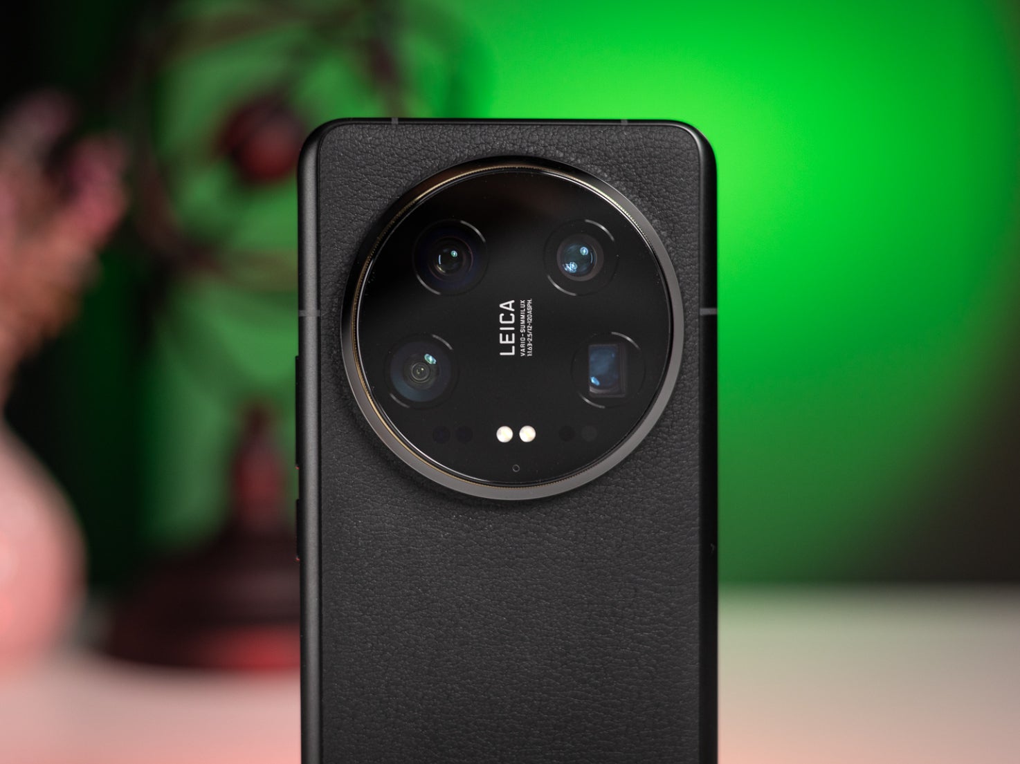 Удар по Samsung: камера iPhone 18 превзойдет Galaxy S26 Ultra картинка Удар по Samsung: камера iPhone 18 превзойдет Galaxy S26 Ultra