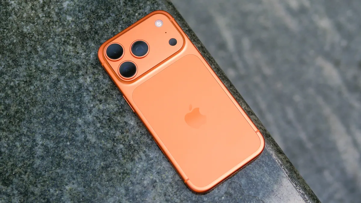 Xiaomi 17 Pro против iPhone 17 Pro: сравнение флагманов