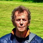 Дерек Адамс