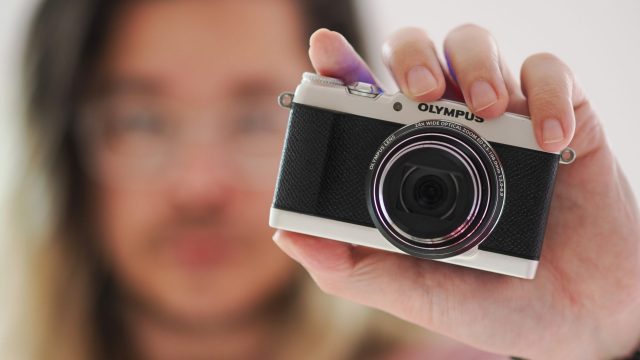 Разные пути к совершенству: загадка компактных камер от брендов