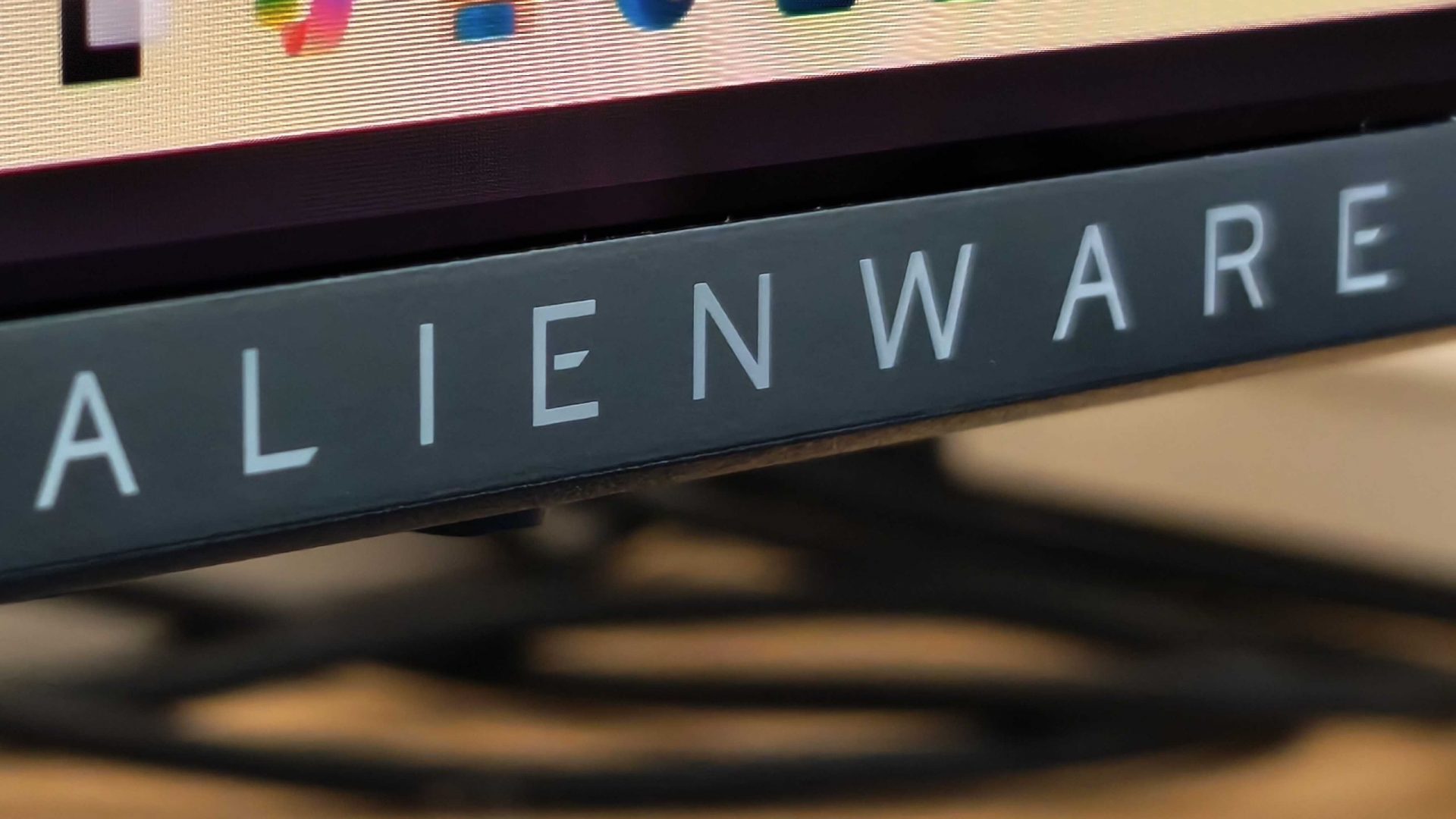 Обзор Alienware AW2725D — QD-OLED монитор с 280 Гц