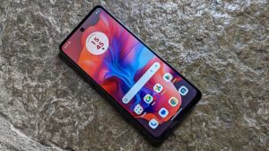 Обзор Motorola Moto G04 — чемпион среди ультрабюджетников