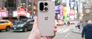 Обзор OnePlus 15 — топовый флагман с рекордной батареей