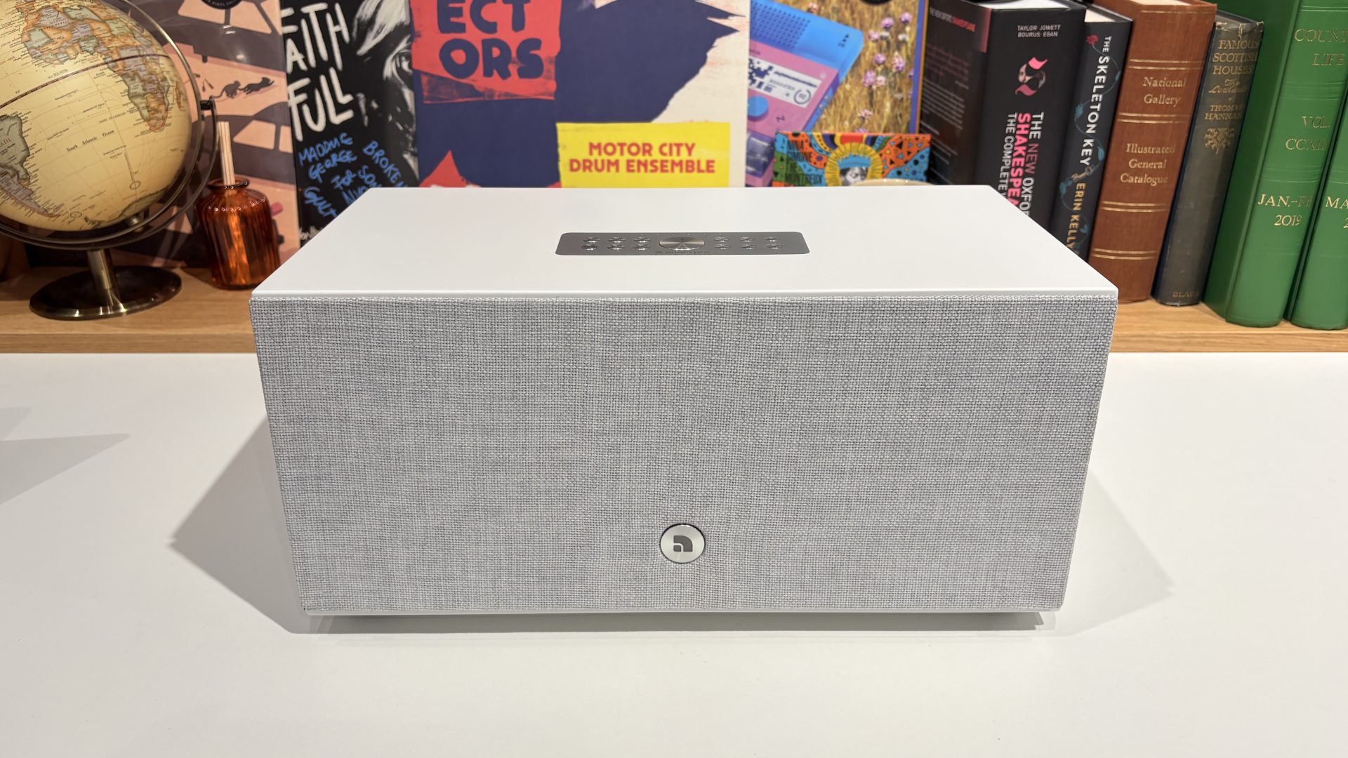 Обзор Audio Pro C20 W: швейцарский нож стал еще острее картинка Обзор Audio Pro C20 W: швейцарский нож с заточенными лезвиями