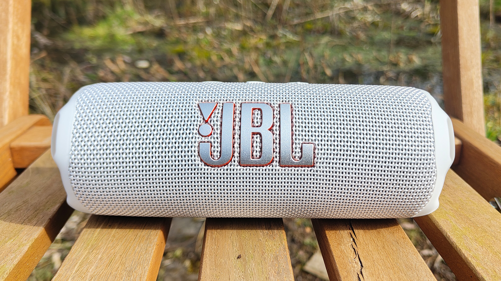 Премия What Hi-Fi: лучшие беспроводные колонки 2025 года — топ-5 моделей картинка Премия What Hi-Fi: лучшие беспроводные колонки 2025 года — топ-5 моделей