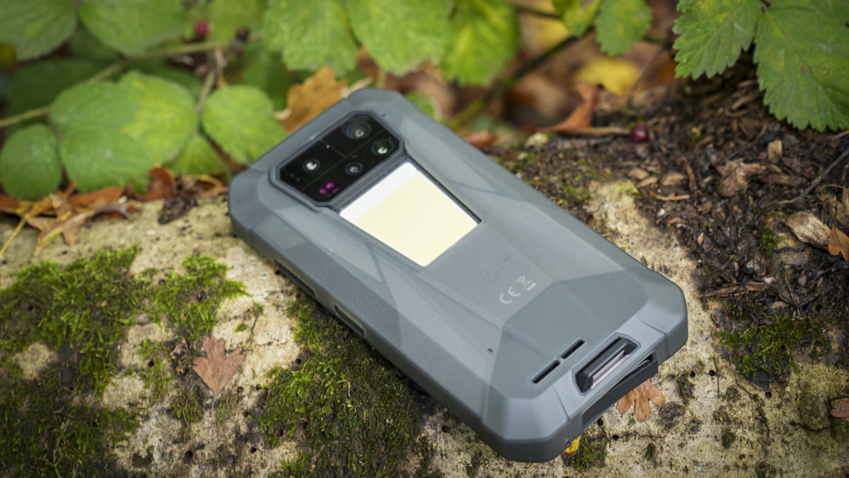 Обзор 8849 Tank 4 Pro: защищённый телефон с проектором, который впечатляет картинка Обзор 8849 Tank 4 Pro: защищённый телефон с проектором, который впечатляет