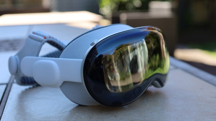 Apple Vision Pro M5