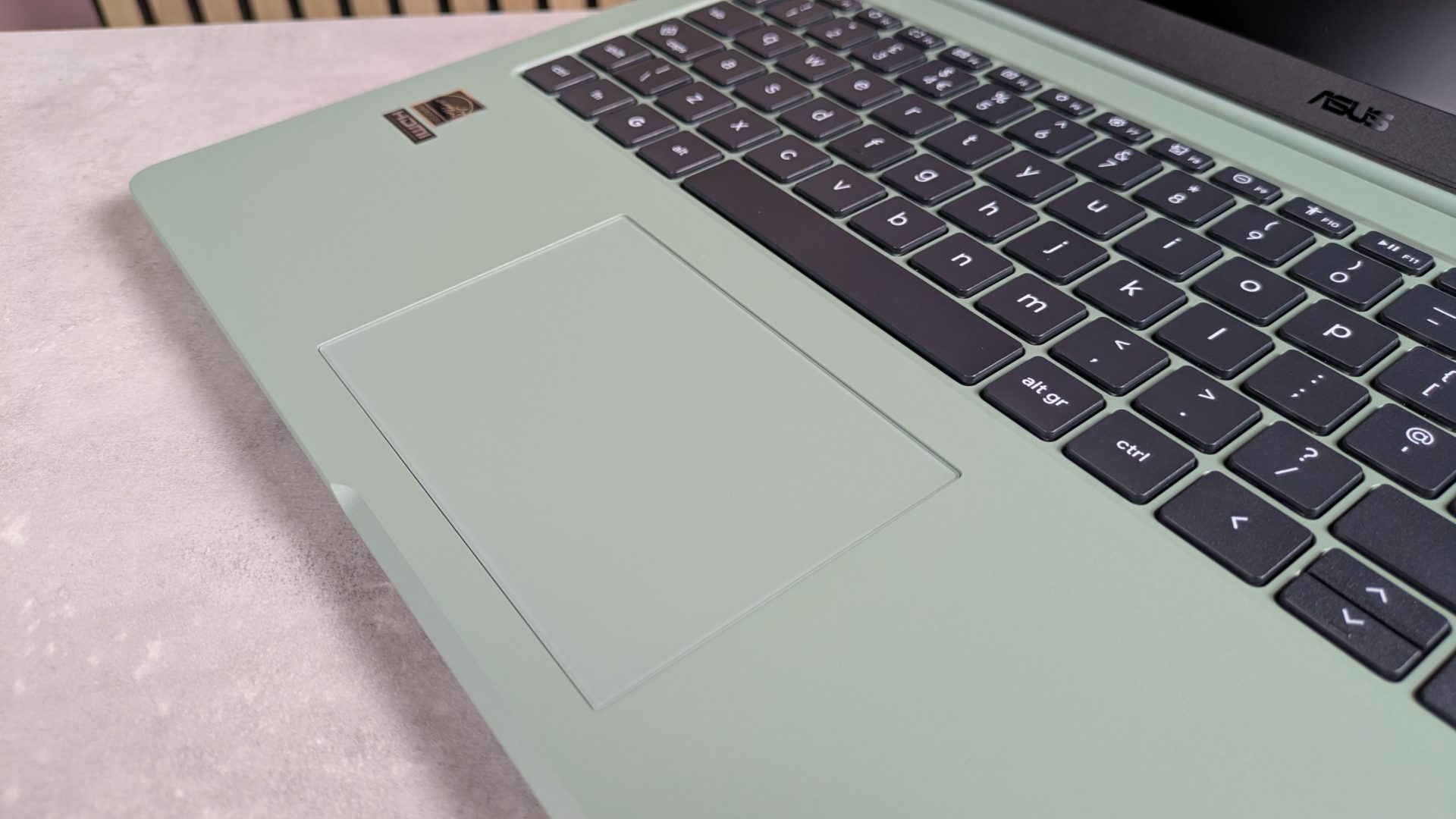 Обзор Asus Chromebook CX1505: бюджетник с одним поразительным аспектом картинка Обзор Asus Chromebook CX1505: бюджетник с одним поразительным аспектом