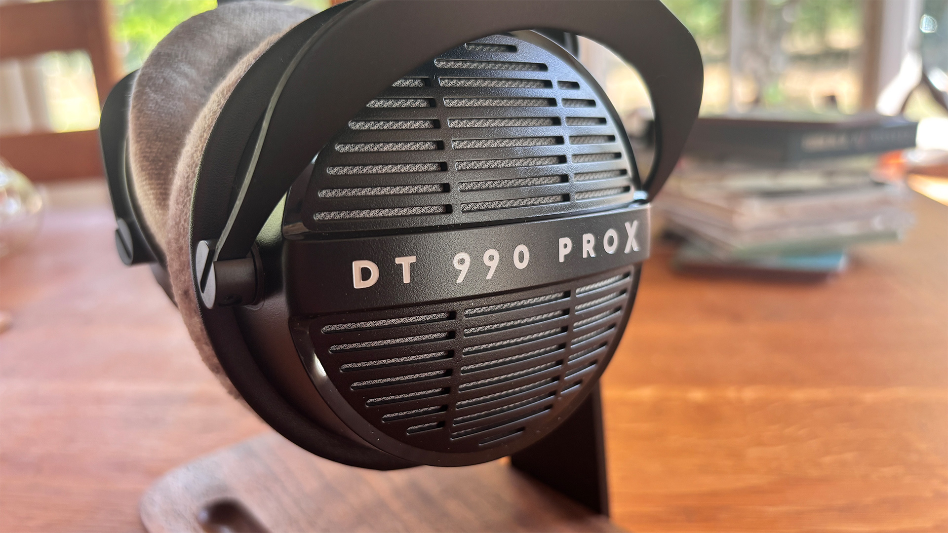 Beyerdynamic DT 990 Pro X