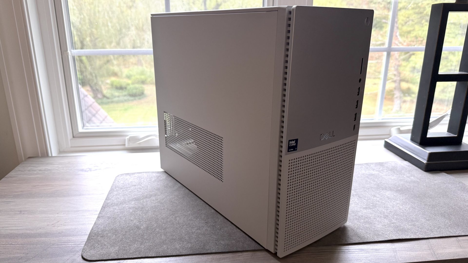 Dell Tower Plus (EBT2250)