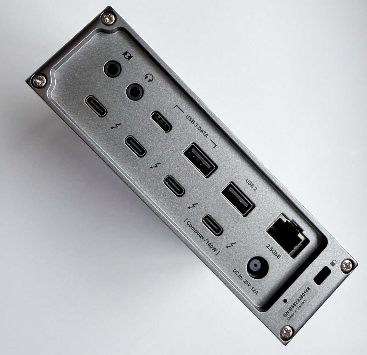 Обзор CalDigit TS5: первоклассная док-станция с 15 портами картинка CalDigit TS5