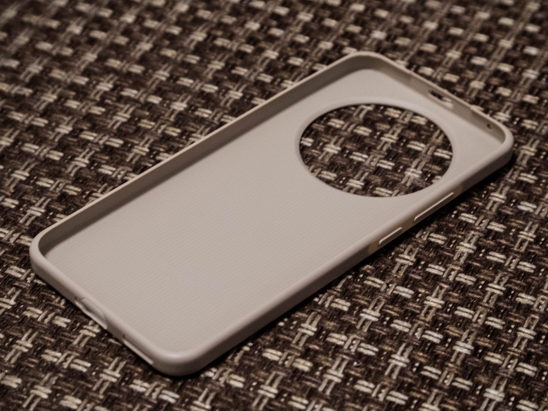 Неубиваемый смартфон HONOR X9d: обзор и тесты прочности картинка HONOR X9d