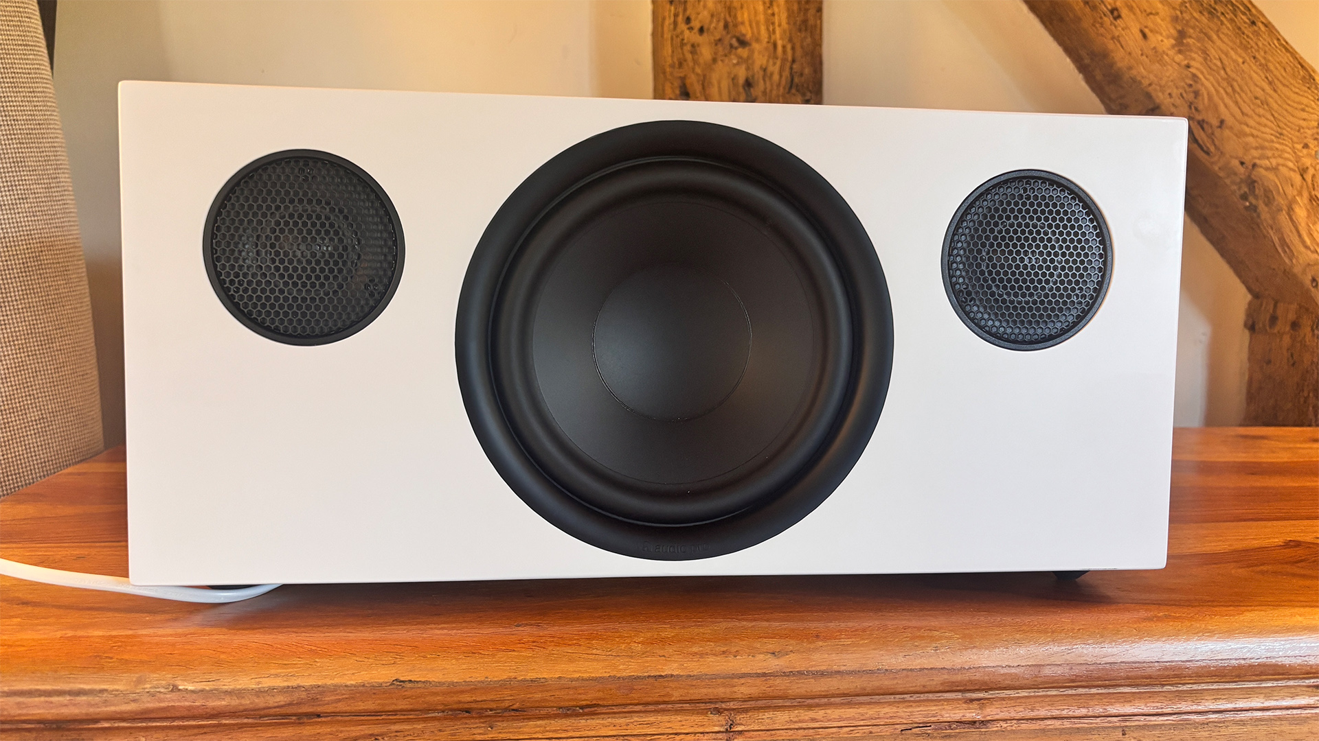 Обзор Audio Pro C20 W: швейцарский нож стал еще острее картинка Обзор Audio Pro C20 W: швейцарский нож с заточенными лезвиями