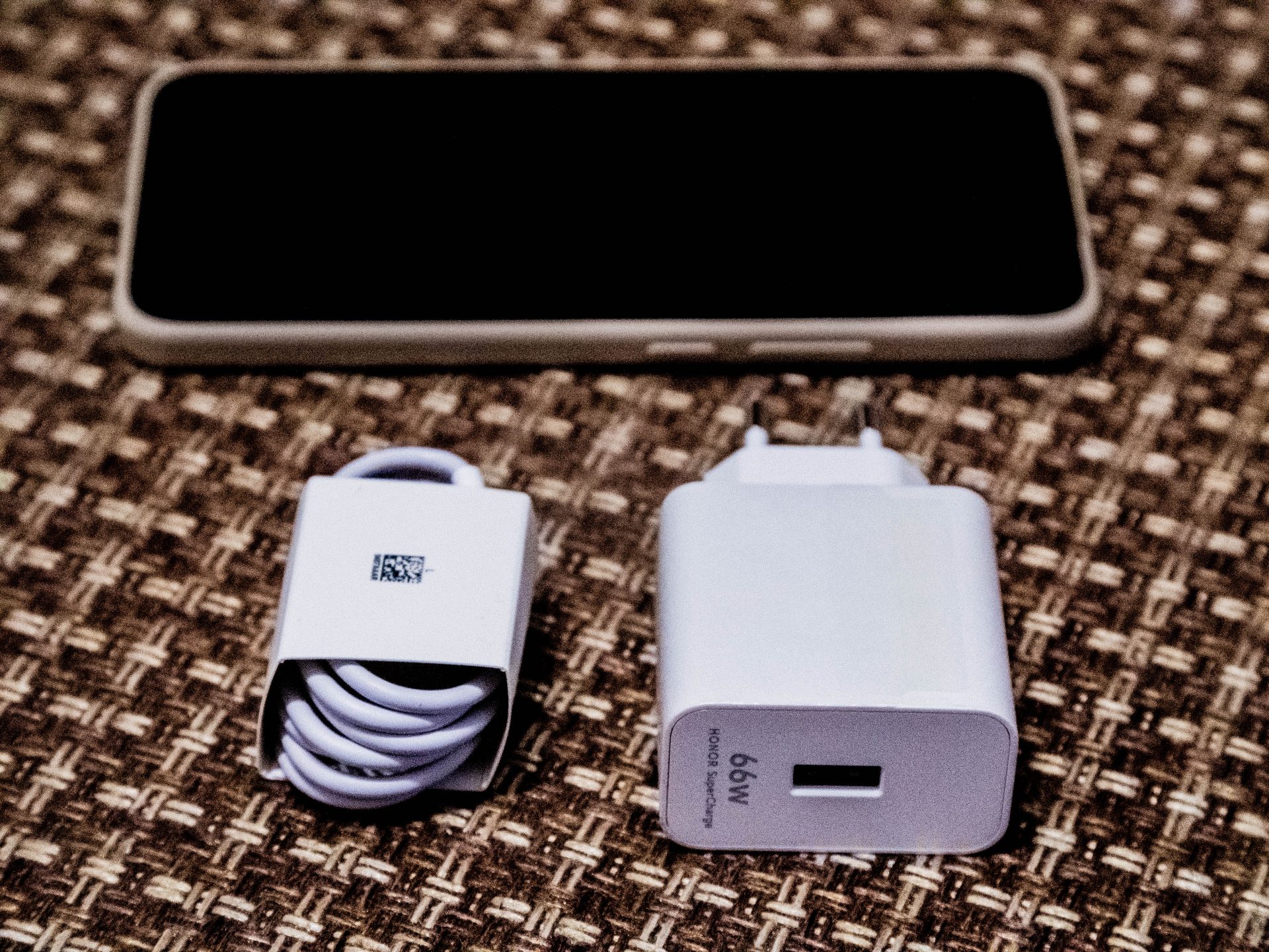 Неубиваемый смартфон HONOR X9d: обзор и тесты прочности картинка HONOR X9d