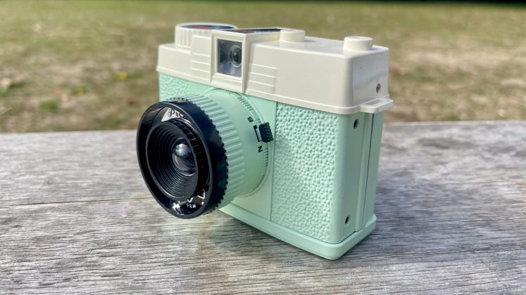 Lomography Lomourette