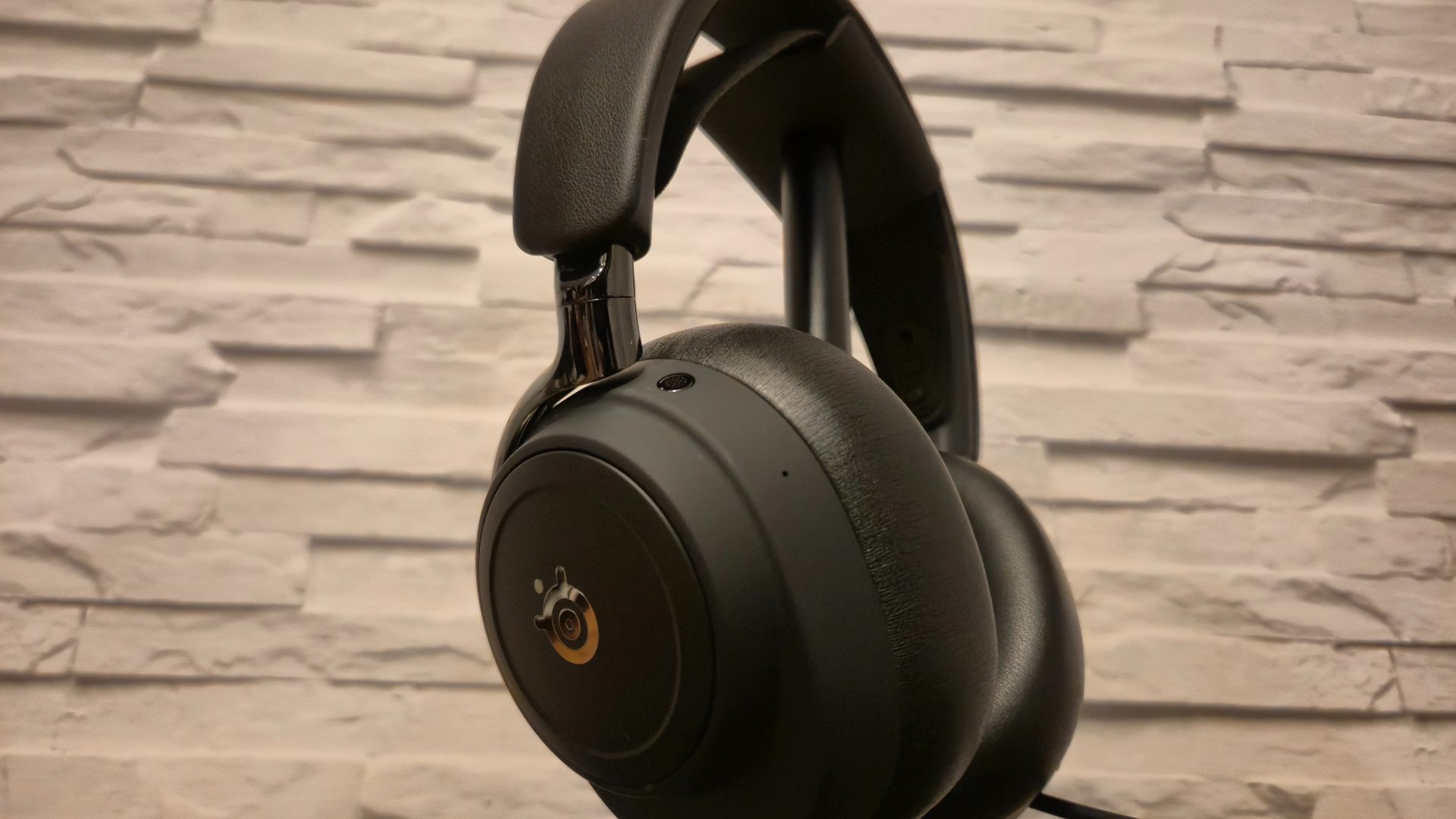 SteelSeries Arctis Nova Elite