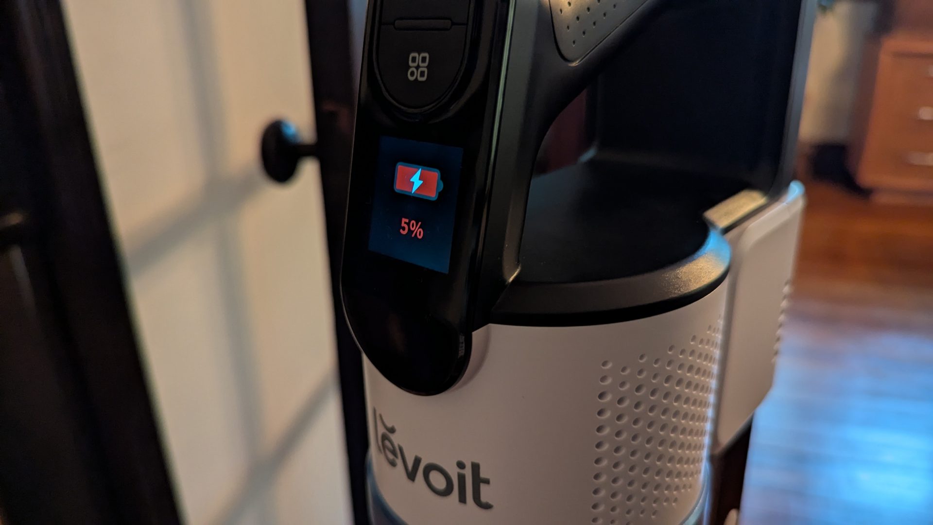 Обзор Levoit Aero: легкий, удобный и очень старательный